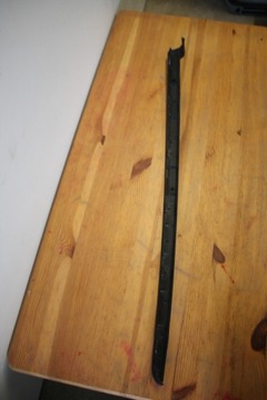 ОКОННАЯ НАКЛАДКА ПЕРЕДНЯЯ ПРАВАЯ PEUGEOT 5008 98101111980