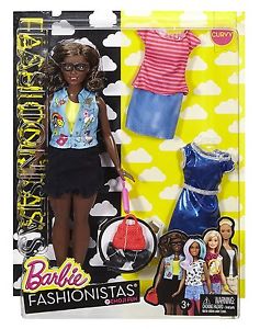BARBIE FASHIONISTAS LALKA Z UBRANKAMI DTF02