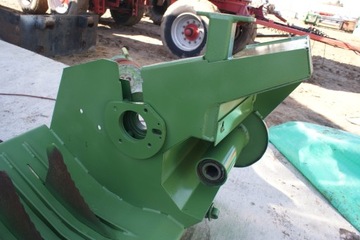 РАМА НАПОЛЬНОГО ПОДБОРщика-подборщика 592 JOHN DEERE 08R