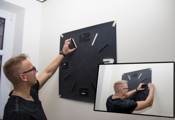 НЕСЛЫШНО! СОВРЕМЕННЫЕ НАСТЕННЫЕ ЧАСЫ ПРИМЕНЯЮТСЯ