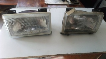 Reflektor lampa lewa Peugeot 604