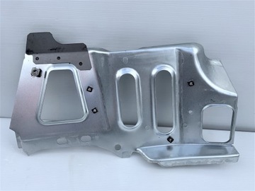 IVECO DAILY WZMOCNIENIE PASA FARTUCHA LEWE 98-