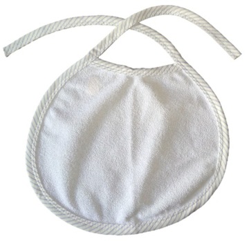 Нагрудник махровый на клеёнке, завязан. СМЕШИВАНИЕ