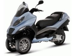 PIAGGIO MP3 250-500 lampa postojowa dolna 07-14
