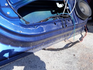 ДВЕРЬ ЛЕВАЯ ПЕРЕДНЯЯ OPEL MERIVA A