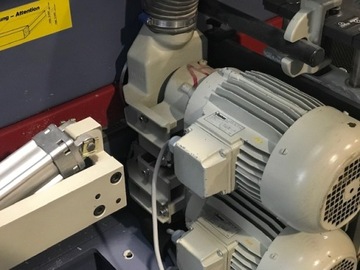 Кромкооблицовочный станок Unicant