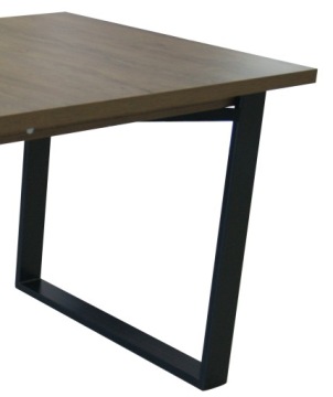 Раздвижной стол-чердак, ножки из белого глянцевого металла.