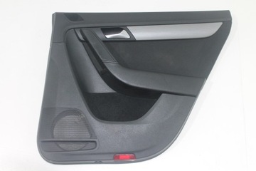 VW PASSAT B7 BOCZEK TAPICERKA DRZWI PRAWYCH TYŁ