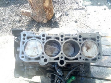 AUDI A4 B5 BLOK MOTORU PÍSTY 1.8