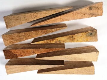 МАЛЕНЬКИЕ КРЕПЛИТЕЛЬНЫЕ КЛИНЬЯ ДУБОВЫЕ 100 ШТ.