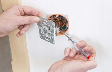 ТЕСТЕР ЭЛЕКТРИЧЕСКОГО НАПРЯЖЕНИЯ ПРОБИРКА 250В 140 ММ