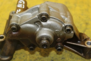 МАСЛЯНЫЙ НАСОС VW GOLF IV 2.0 8V 06A115105