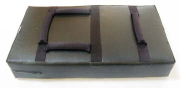 Tarcza treningowa do uderzeń duża syntet. 66x38x13
