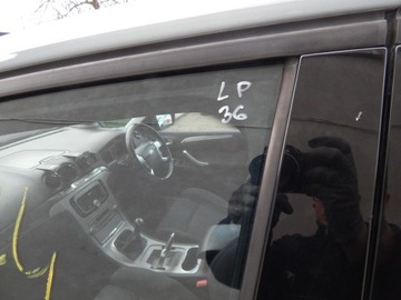 DVEŘE LEVÉ PŘEDNÍ FORD S-MAX 38