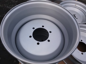 Новые бескамерные диски 11,75-22,5 ET0 с 6 отверстиями