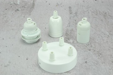 белая матовая розетка, четырехместная обивка потолка, 4 кабеля, банка, лампа-паук, лофт своими руками