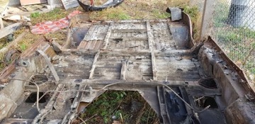 УАЗ 469Б КАСТА БУДА ВАННА - ПОЛ В ВАННЕ