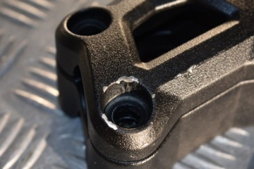 КРЕПЛЕНИЕ РУЛЕВОГО КОЛЕСА CAN AM SPYDER F3 RISERA