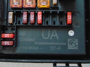 Модуль BSI, блок предохранителей OPEL ASTRA J IV