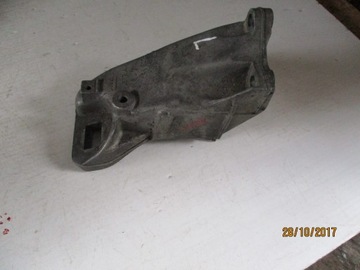 580/23 UCHYCENÍ DRŽÁK ZAVĚŠENÍ MOTORU L AUDI 80 B4 1.9 TDI 8A0199307B