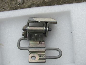 ПЕТЛЯ ДВЕРИ СИДЕНЬЯ ПЕРЕДНЯЯ ЗАДНЯЯ 6L0833412A