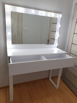 Туалетный столик для макияжа 120