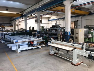 Пила для резки шпона с вертикальным фрезой и задним столом FILA 31.