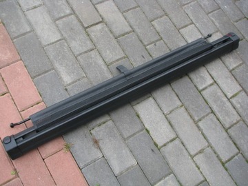 ROLETA SIATKA GRODZIOWA TOYOTA AURIS II 12-18r OEM
