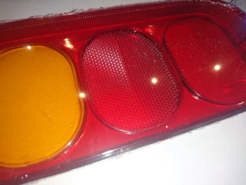 КРЫШКА ЗАДНЕГО ФОНАРЯ JCB 3CX 4CX 700/50024