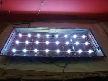 PODŚWIETLENIE LED HV320FHB-N00 SQY32LB_3X8_MCPCB