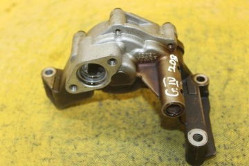 МАСЛЯНЫЙ НАСОС VW GOLF IV 2.0 8V 06A115105