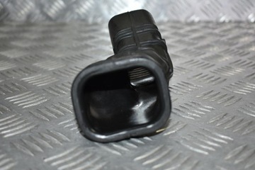 Впускной резиновый воздухозаборник TRIUMPH TIGER 800 XC 11-