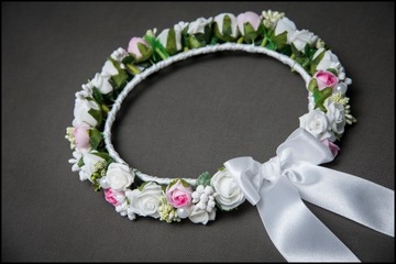 Венок для первого причастия, как венки из живых цветов.