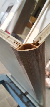 Уголок, соединительная планка.