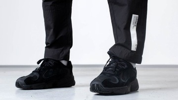 СПОРТИВНЫЕ БРЮКИ ADIDAS ORIGINALS NMD CARGO RIPSTOP R L