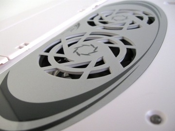 ОХЛАЖДАЮЩАЯ ПОДСТАВКА 678 B HUB ПРОЧИТАЙТЕ. КАРТА