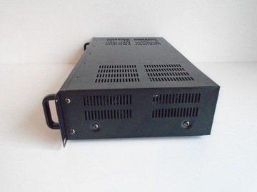 Skytec SPL 300 MP3 Wzmacniacz LED 300W D24-29