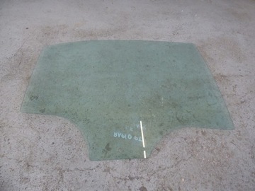 SKLO (OKNO) DVEŘE PRAVÁ ZADNÍ SKODA RAPID LIFTBACK 18R