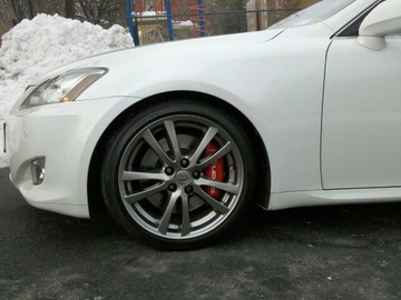 НАКЛЕЙКА ПЕРЕДНЕГО СУППОРТА LEXUS