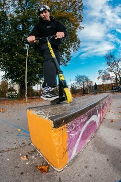 Трюковый самокат RAVEN Evolution Slick Lemon