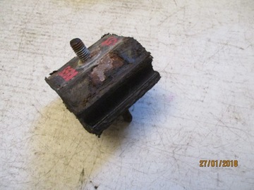 8858 ULOŽENÍ NOSNÍKU ZADNÍ PEUGEOT 306 XSARA I