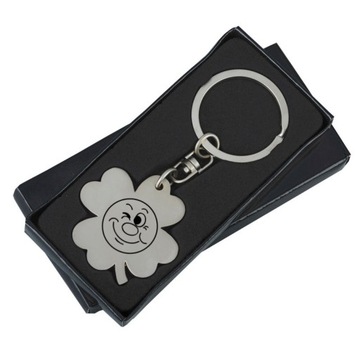 Брелок «Счастливый клевер» с выгравированной вашей надписью