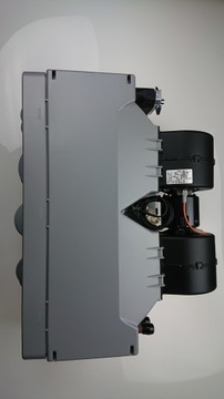 ИСПАРИТЕЛЬ-ОБОГРЕВАТЕЛЬ 12V UNIVERSAL LEKI BUS