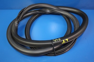 VOLVO V40 II USZCZELKA DRZWI LEWY TYŁ