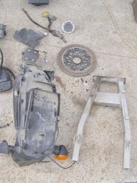 Детали двигателя Suzuki GSX 1200 Inazuma