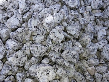 ГРАНИТНАЯ КРУШКА 2-5 мм МЕШКИ 25 КГ КУРЬЕР 500 КГ