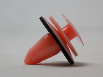 ЗАЖИМЫ ДЛЯ ОБИВКИ NISSAN PRIMERA MICRA Note PATROL