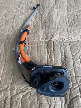 Tesla X gniazdo ładowania kabel US 1045978-10-E