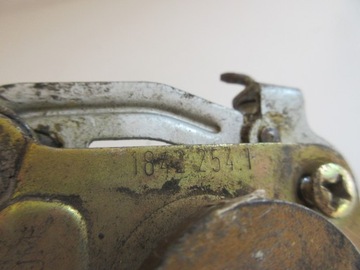 Замок правой двери BMW e21 318 и 323i 1842254.1