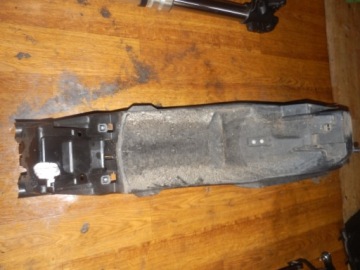 Triumph TIGER 800 крыло, колесная арка, задняя начинка